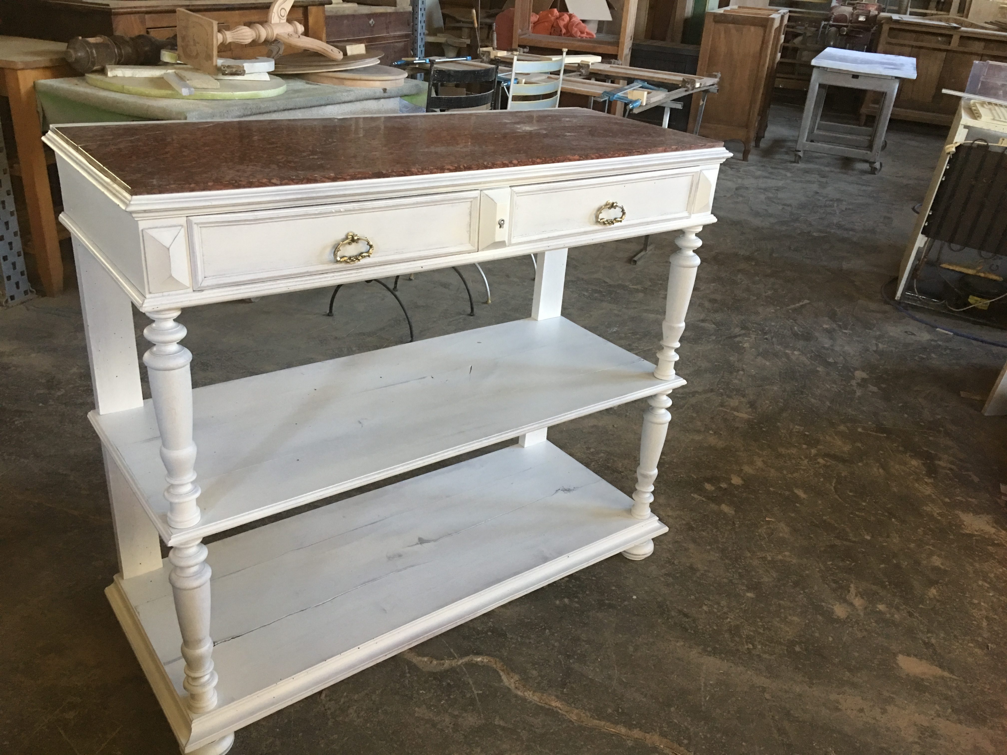 sellette haute noyer finition blanc cassé vieilli sellette haute noyer finition blanc cassé vieilli